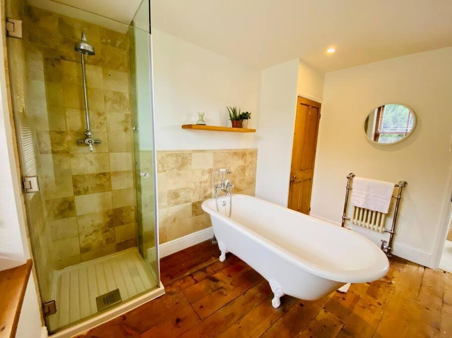 Cotswold Home Over 4 Floors - Perfect For Families Friends Contractors Chipping Norton Εξωτερικό φωτογραφία