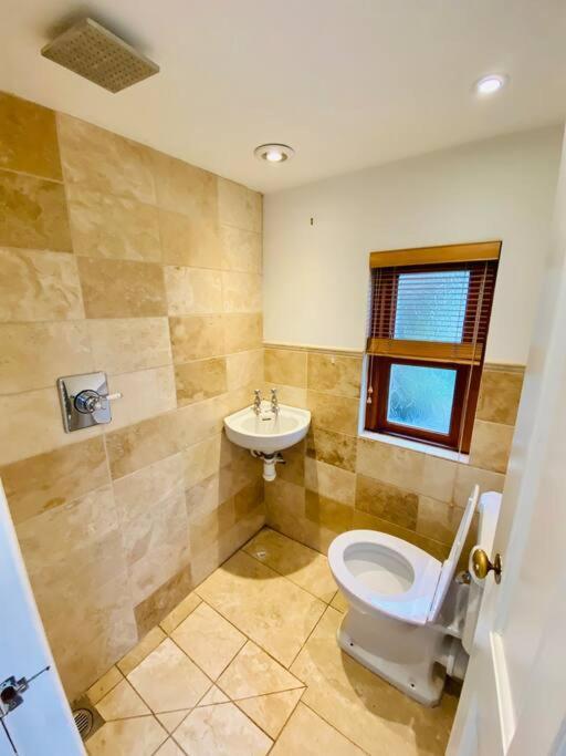 Cotswold Home Over 4 Floors - Perfect For Families Friends Contractors Chipping Norton Εξωτερικό φωτογραφία